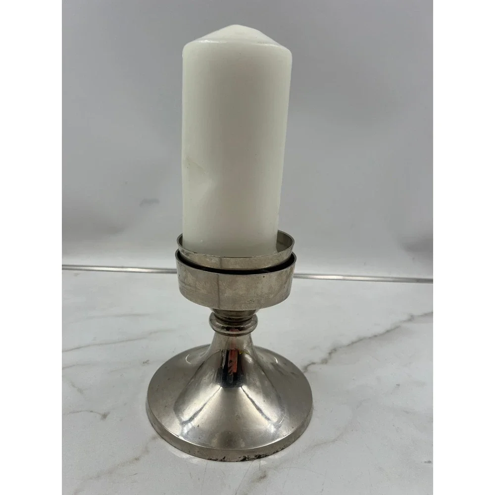 Towle Silversmiths Silver Plated Pedestal Candle Holder with Pillar Candle